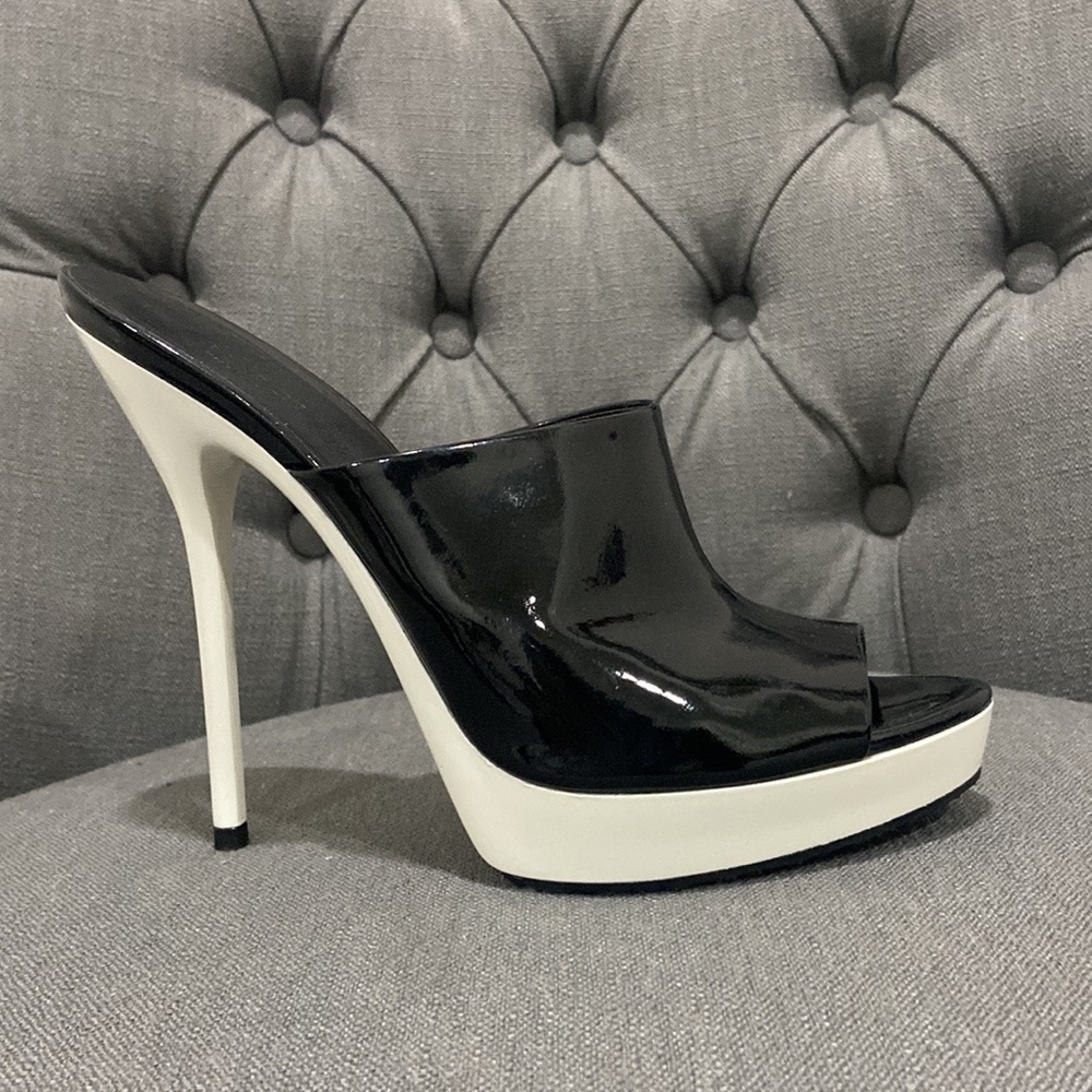Gucci color block mule heels